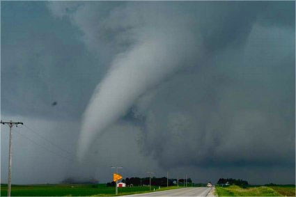 iowa tornadoes